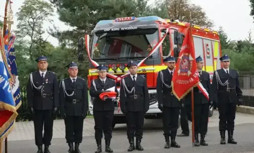 Zdjęcie do 100-lecie działalności OSP w Wycz&oacute;łkach - materiał filmowy podsumowujący wydarzenie