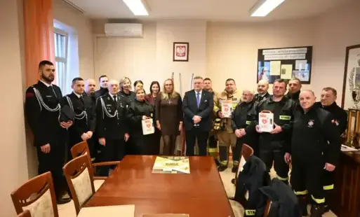 Przekazanie sprzętu do pierwszej pomocy szkołom i OSP