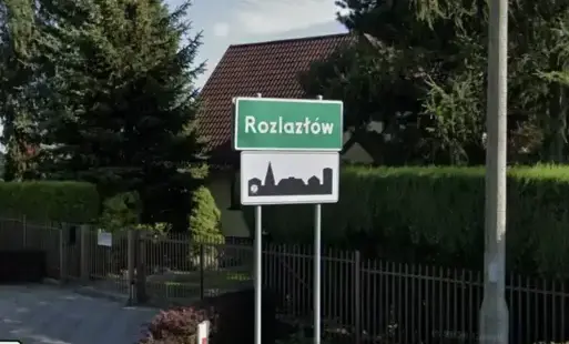 Zdjęcie do Gmina Sochaczew pozyskała 100 tys. zł na przebudowę dr&oacute;g gminnych w Rozlazłowie
